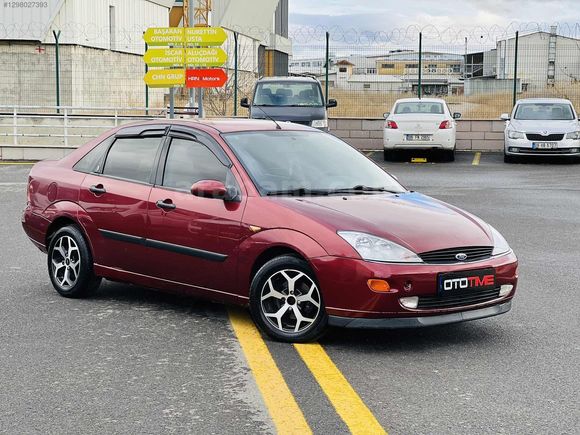 2000 FOCUS 2.0 GHİA BENZİN/LPG KARTA 12 TAKSİT