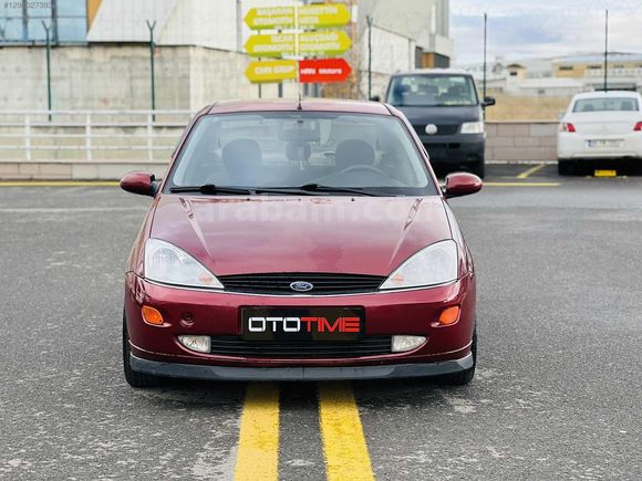 2000 FOCUS 2.0 GHİA BENZİN/LPG KARTA 12 TAKSİT