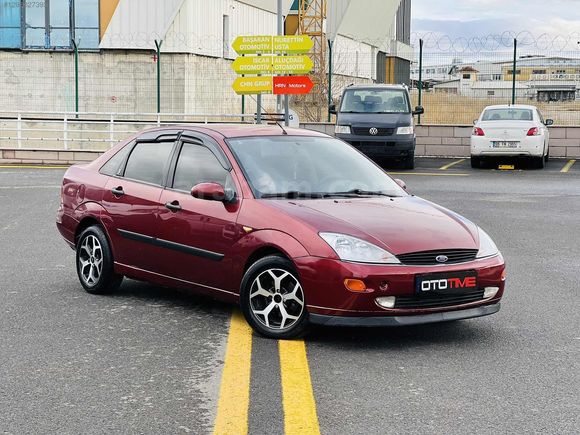 2000 FOCUS 2.0 GHİA BENZİN/LPG KARTA 12 TAKSİT