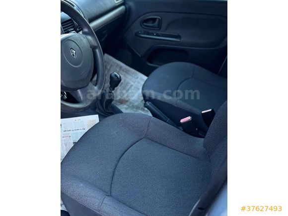 Sahibinden Renault Clio 1.2 Authentique 2004 Model 