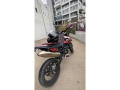 2024 çıkışlı az yakan cok kacan cinsten super moto