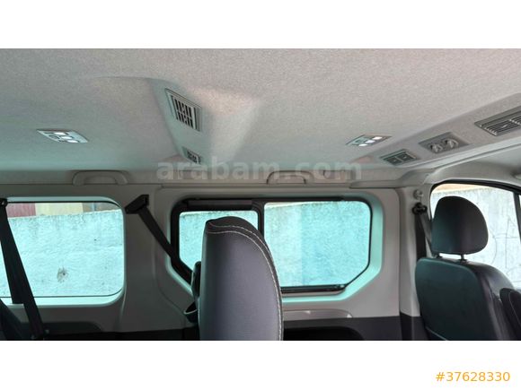 8.2024 ÇIKIŞLI RENAULT TRAFİC GRAND  CONFORT BLUE  DCİ EDC 170HP