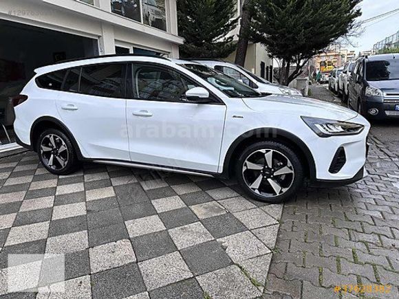 2023 Ford Focus 1.0 EcoBoost Hybrid Active Stil 125Ps SW %20 Fat