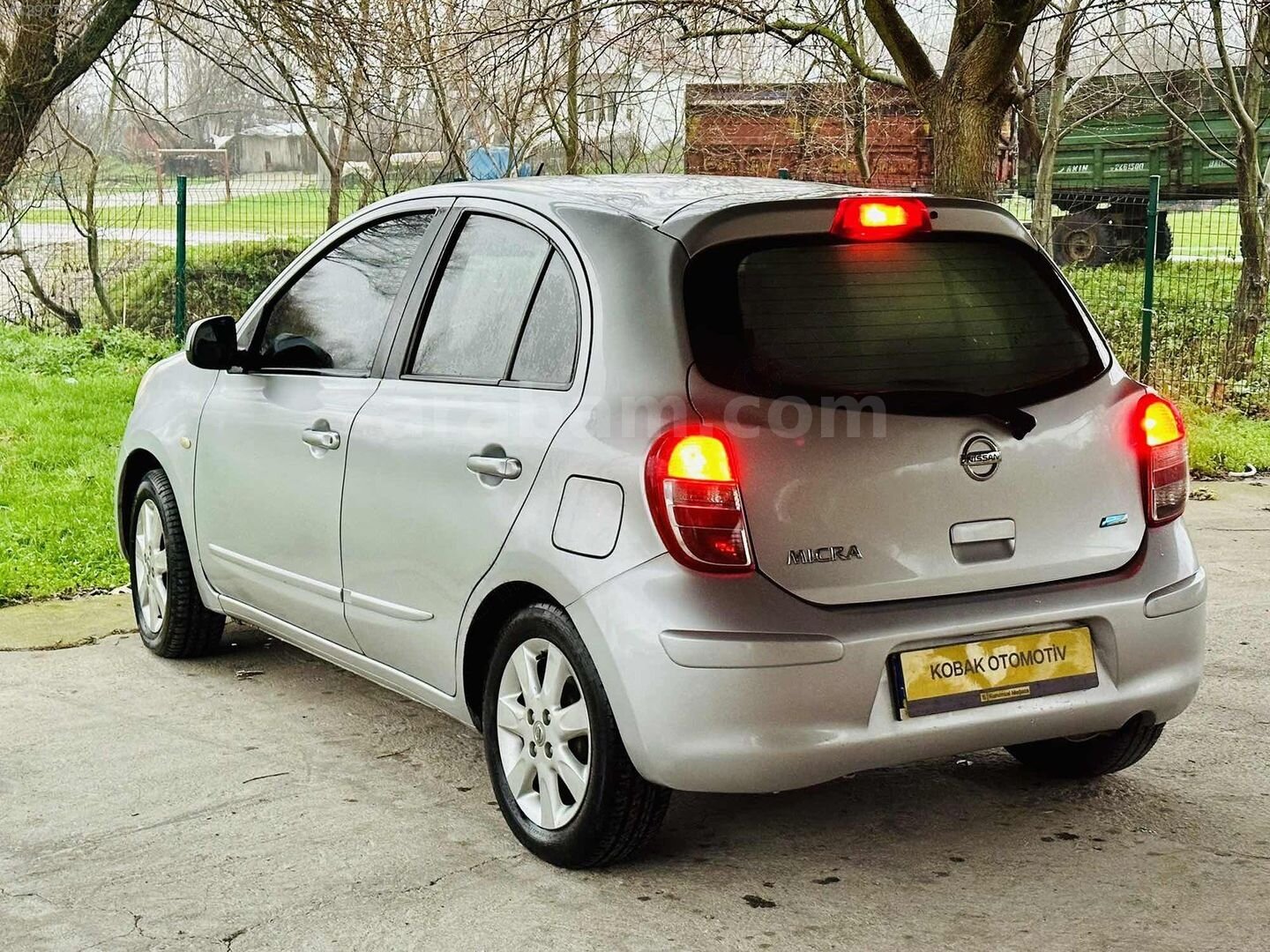 İLK GELEN ALIR İÇİ DIŞI TERTEMİZ OTOMATİK MİCRA 5