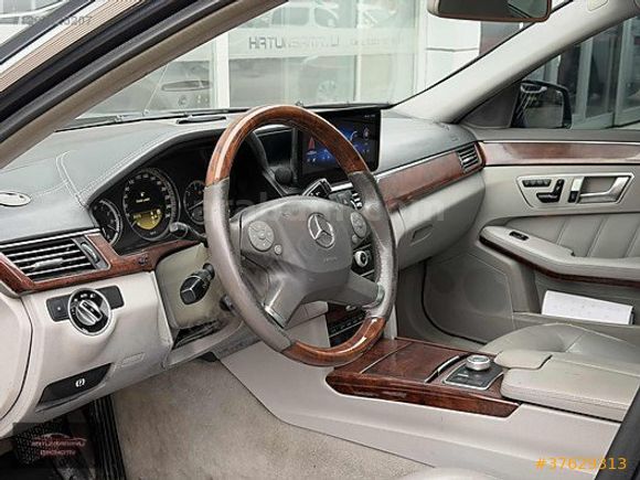 MERCEDES BENZ E 350 CDI 4 MATİC PREMİUM VADE FARKSIZ 6 TAKSİT