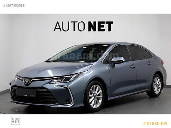 ORJİNAL 2021 COROLLA 1.5 DREAM MULTİDRİVE S OTOMATİK
