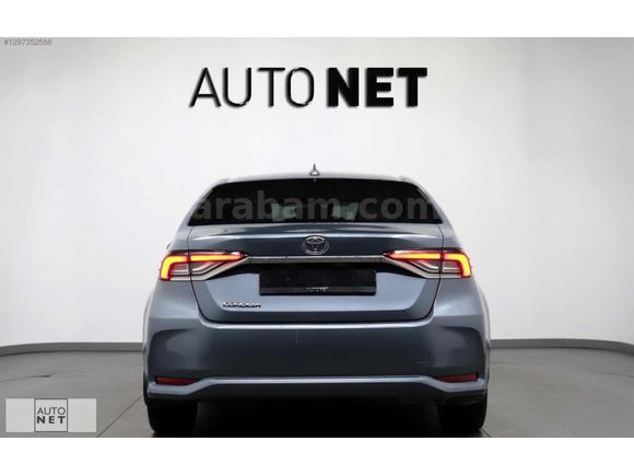 ORJİNAL 2021 COROLLA 1.5 DREAM MULTİDRİVE S OTOMATİK