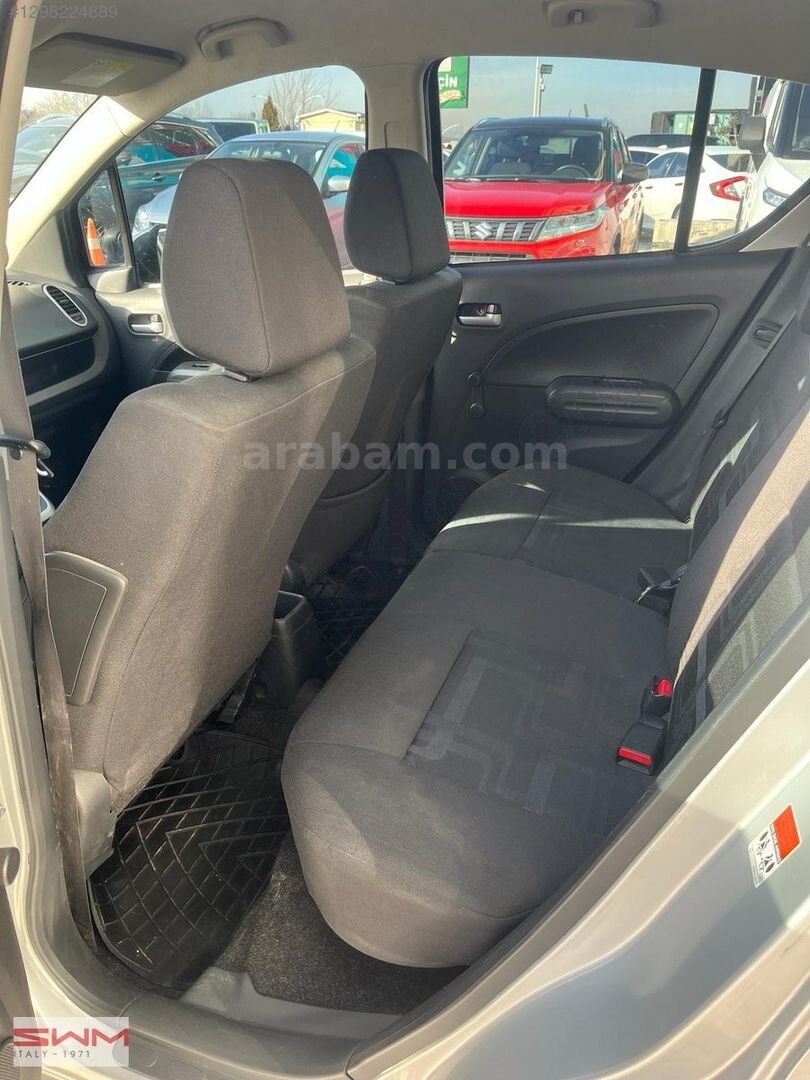 Galeriden Suzuki Splash 1.2 GLS 2011 Model Ankara 135.000 km Gri 6