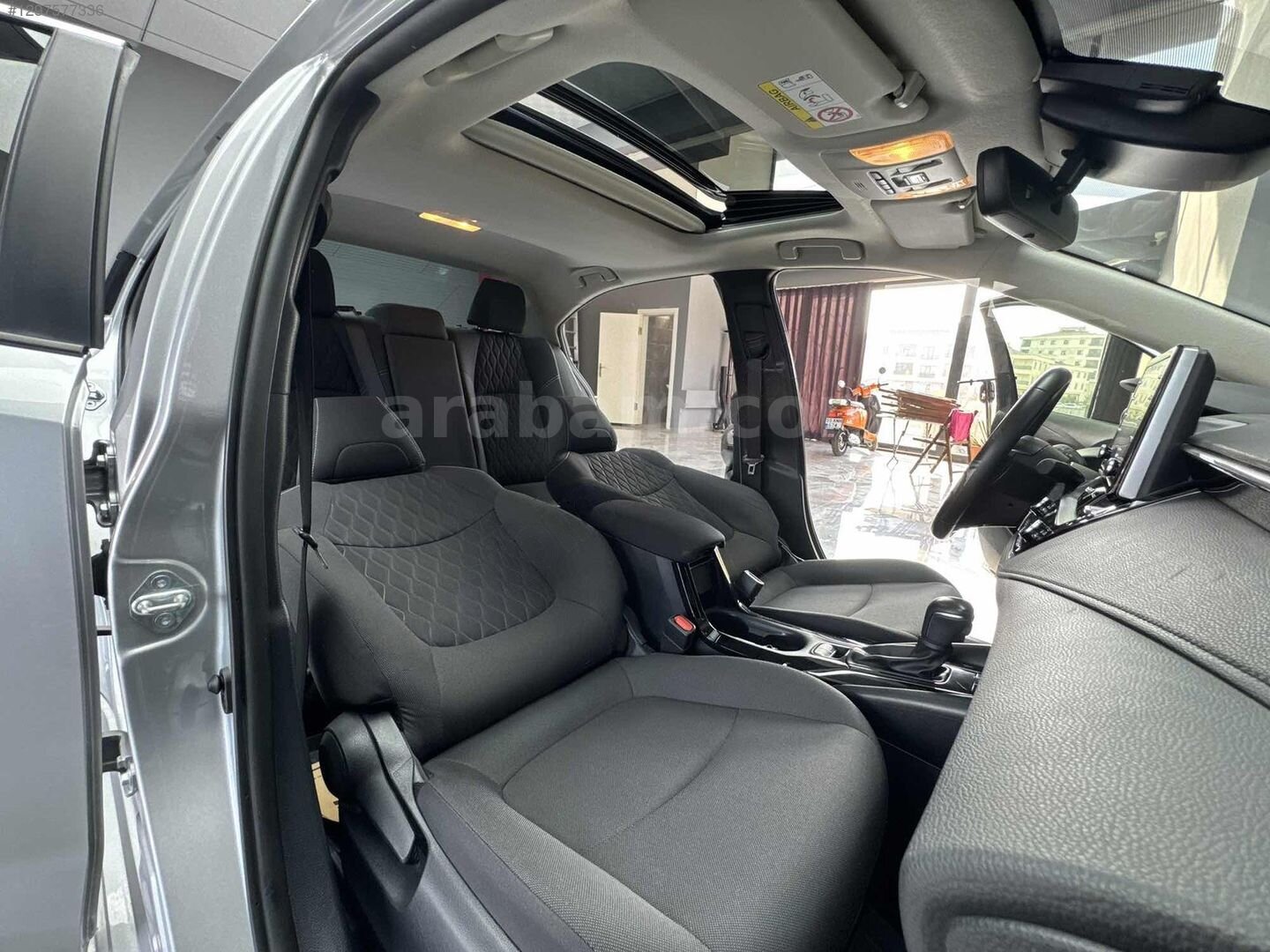 4K AUTO'DAN 2022 MODEL TOYOTA COROLLA 20 BİNDE CAM TAVAN 7