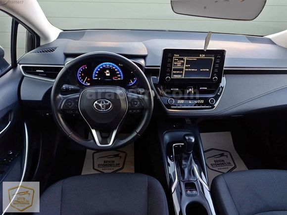 2022 COROLLA 1.5 FLAME X PACK SUNROOF 29.000 KM ŞERİT TAKİP