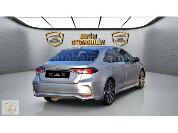 2022 COROLLA 1.5 FLAME X PACK SUNROOF 29.000 KM ŞERİT TAKİP
