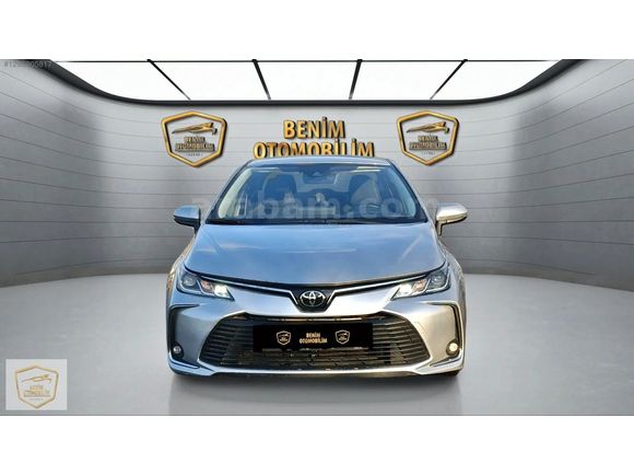 2022 COROLLA 1.5 FLAME X PACK SUNROOF 29.000 KM ŞERİT TAKİP