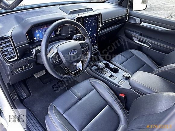 2024 MODEL 2.0 ECOBLUE 4x4 WİLDTRAK HATASIZ BOYASIZ 11.000 KM .