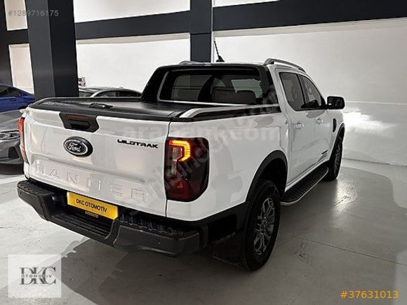 2024 MODEL 2.0 ECOBLUE 4x4 WİLDTRAK HATASIZ BOYASIZ 11.000 KM .
