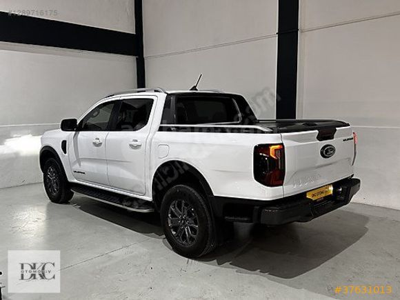 2024 MODEL 2.0 ECOBLUE 4x4 WİLDTRAK HATASIZ BOYASIZ 11.000 KM .
