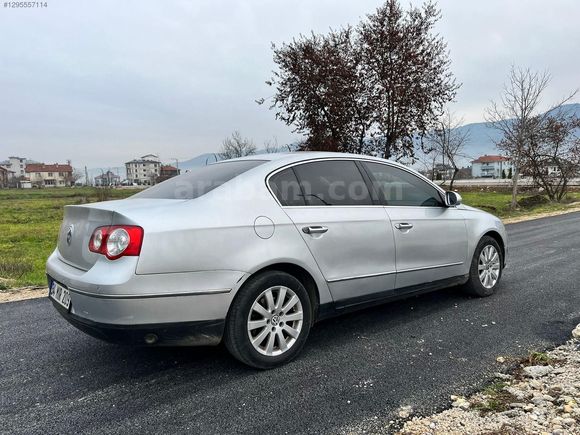 ÖZKAN OTOMOTİVDEN 2006 PASSAT 1.6 FSİ OTOMATIK
