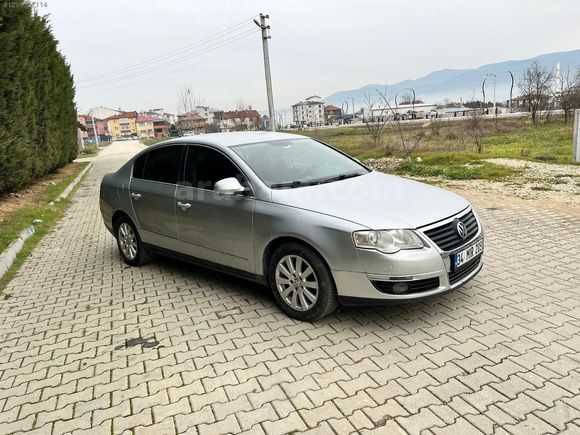 ÖZKAN OTOMOTİVDEN 2006 PASSAT 1.6 FSİ OTOMATIK