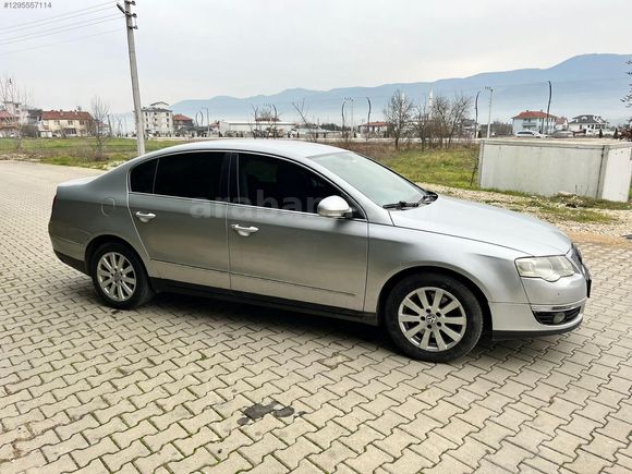 ÖZKAN OTOMOTİVDEN 2006 PASSAT 1.6 FSİ OTOMATIK