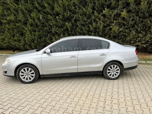 ÖZKAN OTOMOTİVDEN 2006 PASSAT 1.6 FSİ OTOMATIK