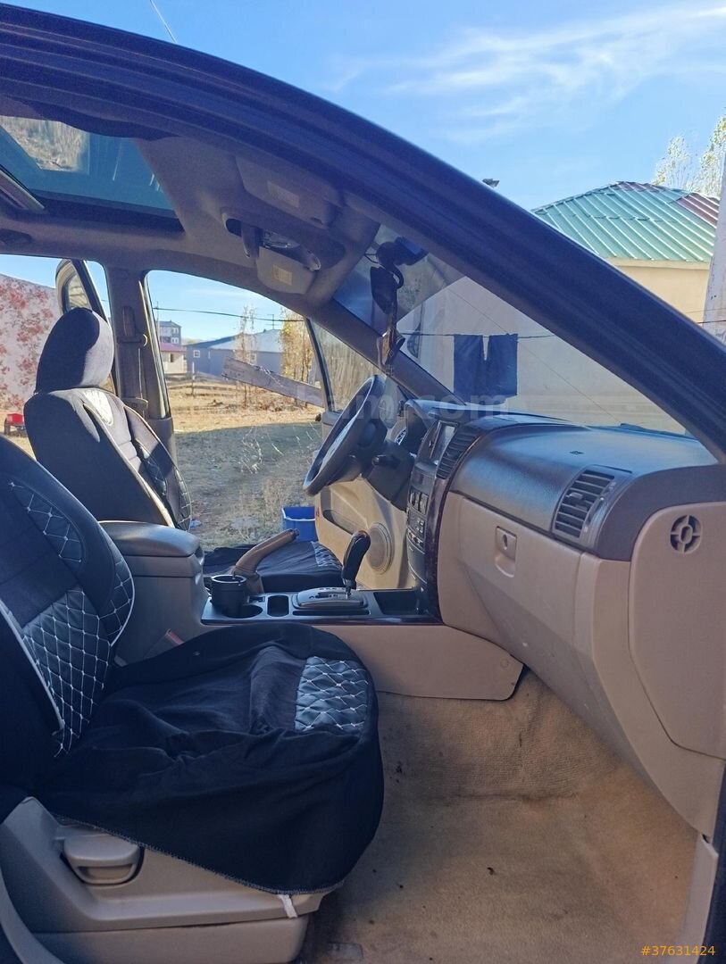 Sahibinden Kia Carens 2.0 CRDi EX 2006 Model Erzurum 390.000 km Siyah 1