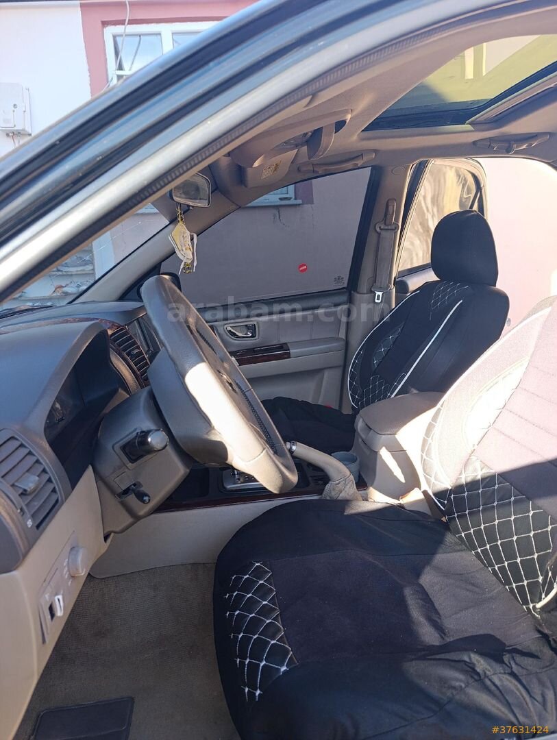 Sahibinden Kia Carens 2.0 CRDi EX 2006 Model Erzurum 390.000 km Siyah 2