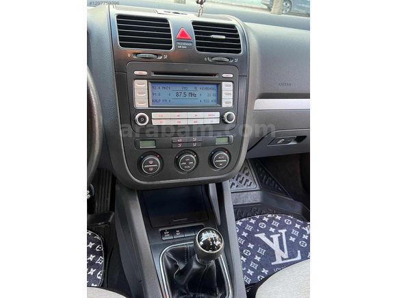 TERTEMİZ MASRAFSIZ 2008 140HP JETTA