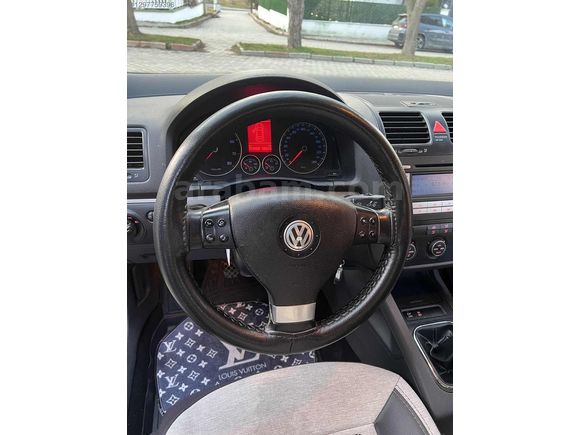 TERTEMİZ MASRAFSIZ 2008 140HP JETTA