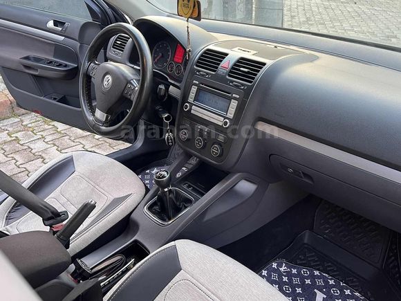 TERTEMİZ MASRAFSIZ 2008 140HP JETTA