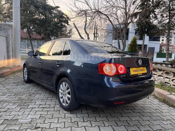 TERTEMİZ MASRAFSIZ 2008 140HP JETTA