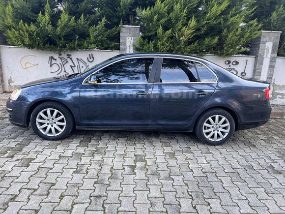 TERTEMİZ MASRAFSIZ 2008 140HP JETTA