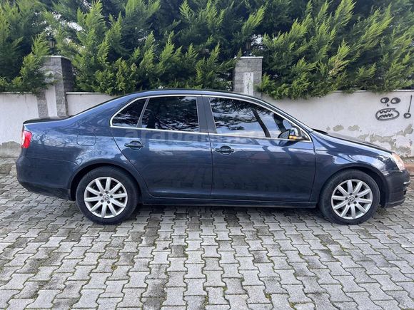 TERTEMİZ MASRAFSIZ 2008 140HP JETTA