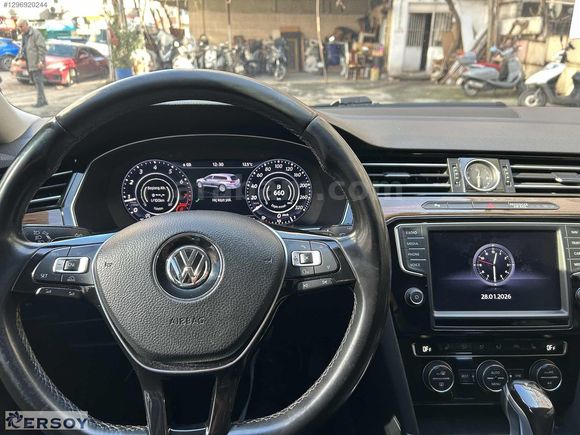 AİLE ARACI 2017 Passat Variant Highline Hayalet ekr(TAKASA AÇIK)