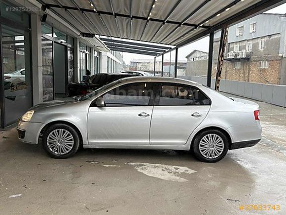 UZEL MOTORS DAN 2011 MODEL JETTA BSE MOTOR VADE//TAKAS//KREDİ