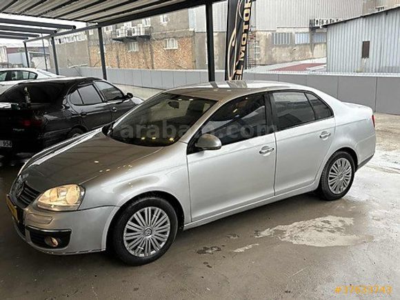 UZEL MOTORS DAN 2011 MODEL JETTA BSE MOTOR VADE//TAKAS//KREDİ