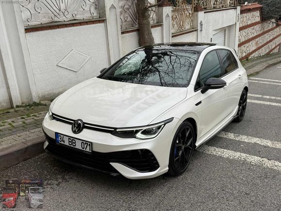 2022 BOYASIZ GOLF^R DERİ KOLTUK,SOĞUTMA,ACC,BLACK PACK,SUNROOF