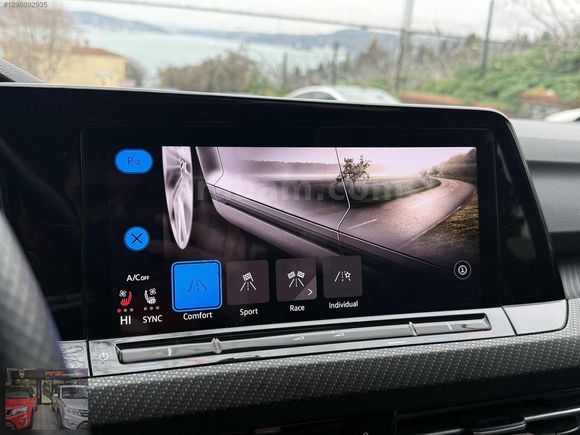 2022 BOYASIZ GOLF^R DERİ KOLTUK,SOĞUTMA,ACC,BLACK PACK,SUNROOF