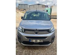 2025 CİTROEN BERLİNGO 1.5 BLUEHDİ MAX XTR EAT 8 HATASIZ GARANTİL
