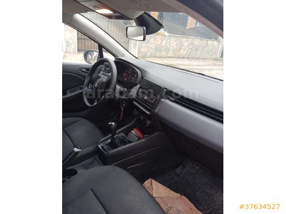 Sahibinden Renault Clio 1.0 SCe Joy 2022 Model