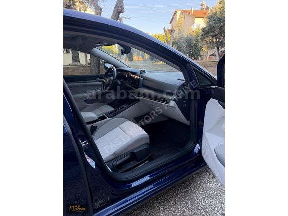 FAST MOTORS VOLKSWAGEN GOLF 1.0 eTSI STYLE CAM TAVAN