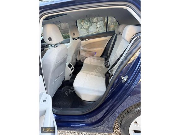 FAST MOTORS VOLKSWAGEN GOLF 1.0 eTSI STYLE CAM TAVAN