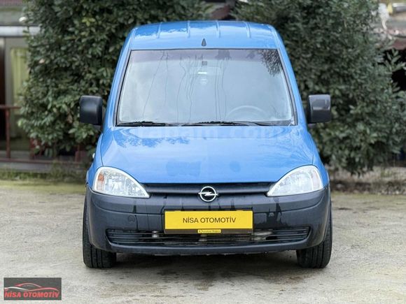 NİSA OTOMOTİV'DEN 2003 OPEL COMBO 1.7 DTİ