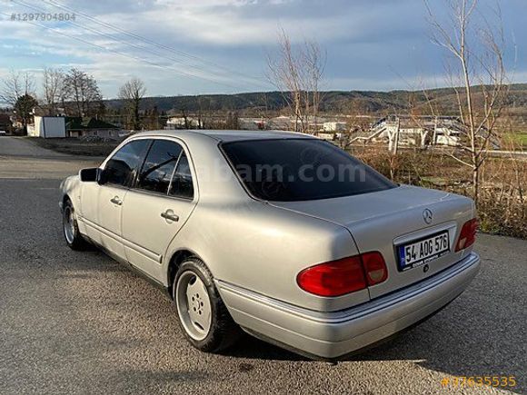 ÖZKAN OTOMOTIVDEN 1997 E 200 MERCEDES OTOMATIK