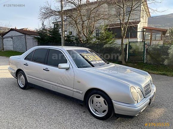ÖZKAN OTOMOTIVDEN 1997 E 200 MERCEDES OTOMATIK