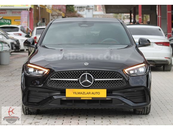 2025 C200 4MATİC BOYASIZ BURMESTER 360K GECEPAKT 19JANT CAMTAVAN