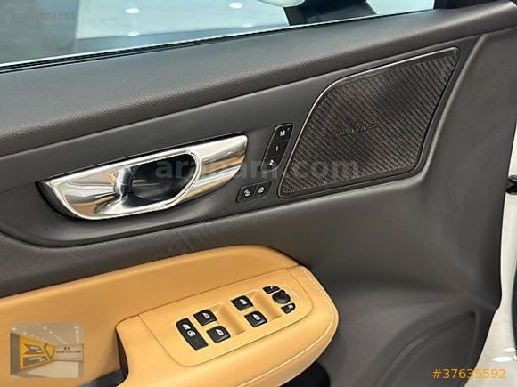 ES AUTO 2022 VOLVO S60 2.0 B5 PLUS BRİGHT AWD CAM TAVAN HATASIZ