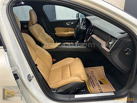 ES AUTO 2022 VOLVO S60 2.0 B5 PLUS BRİGHT AWD CAM TAVAN HATASIZ
