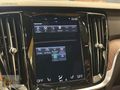 ES AUTO 2022 VOLVO S60 2.0 B5 PLUS BRİGHT AWD CAM TAVAN HATASIZ