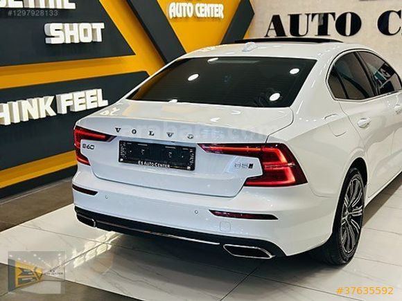 ES AUTO 2022 VOLVO S60 2.0 B5 PLUS BRİGHT AWD CAM TAVAN HATASIZ