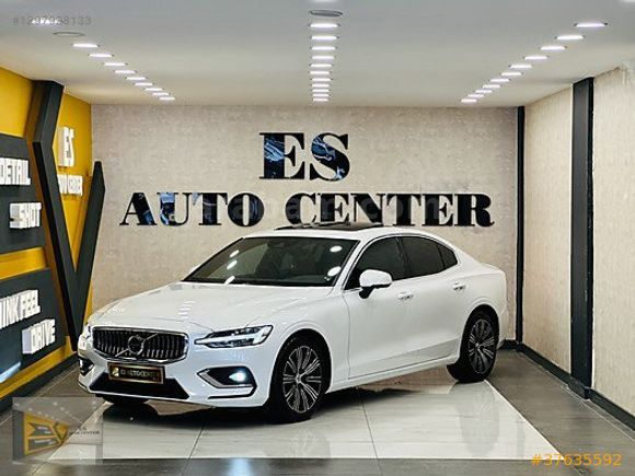 ES AUTO 2022 VOLVO S60 2.0 B5 PLUS BRİGHT AWD CAM TAVAN HATASIZ