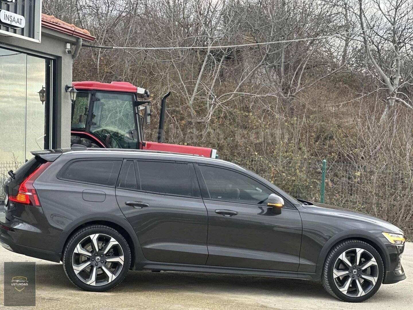 Galeriden Volvo V90 Cross Country 2.0 B5 Plus Bright 2022 Model Sinop 89.000 km Füme 7